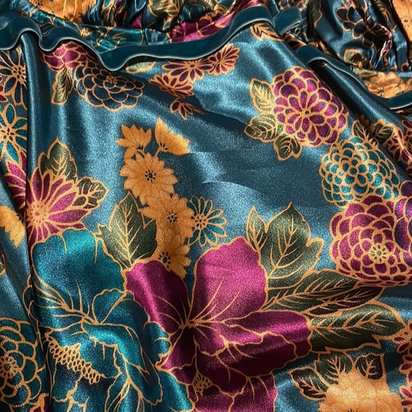 Secrets out… Beautiful, colorful dress, Teddy, nightgown, whatever u want! - Picture 6 of 7